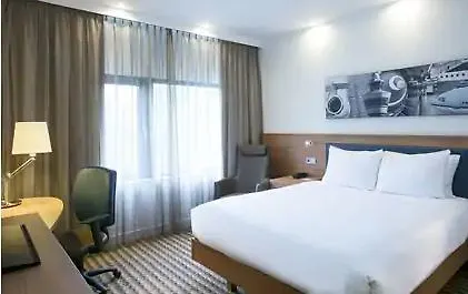 阿姆斯特丹史基浦机场希尔顿恒庭酒店 霍夫多普 4*,  荷兰