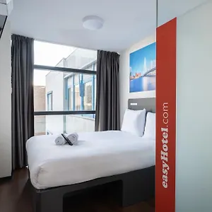 Szálloda Easyhotel Centre