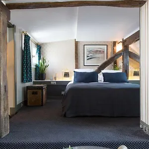 https://le-relais-saint-germain.fr-paris.fr